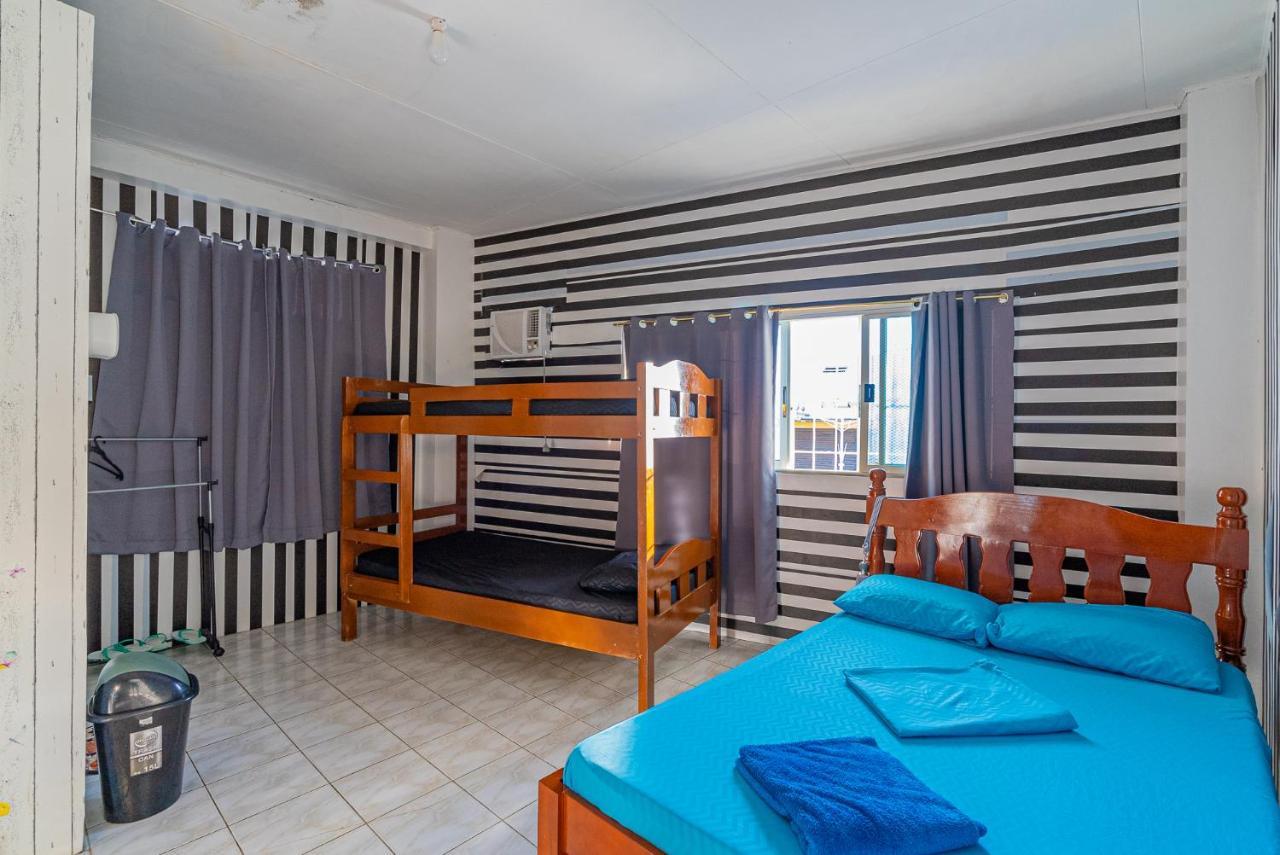 Pier La Casa Homestay Building Surigao Exterior photo